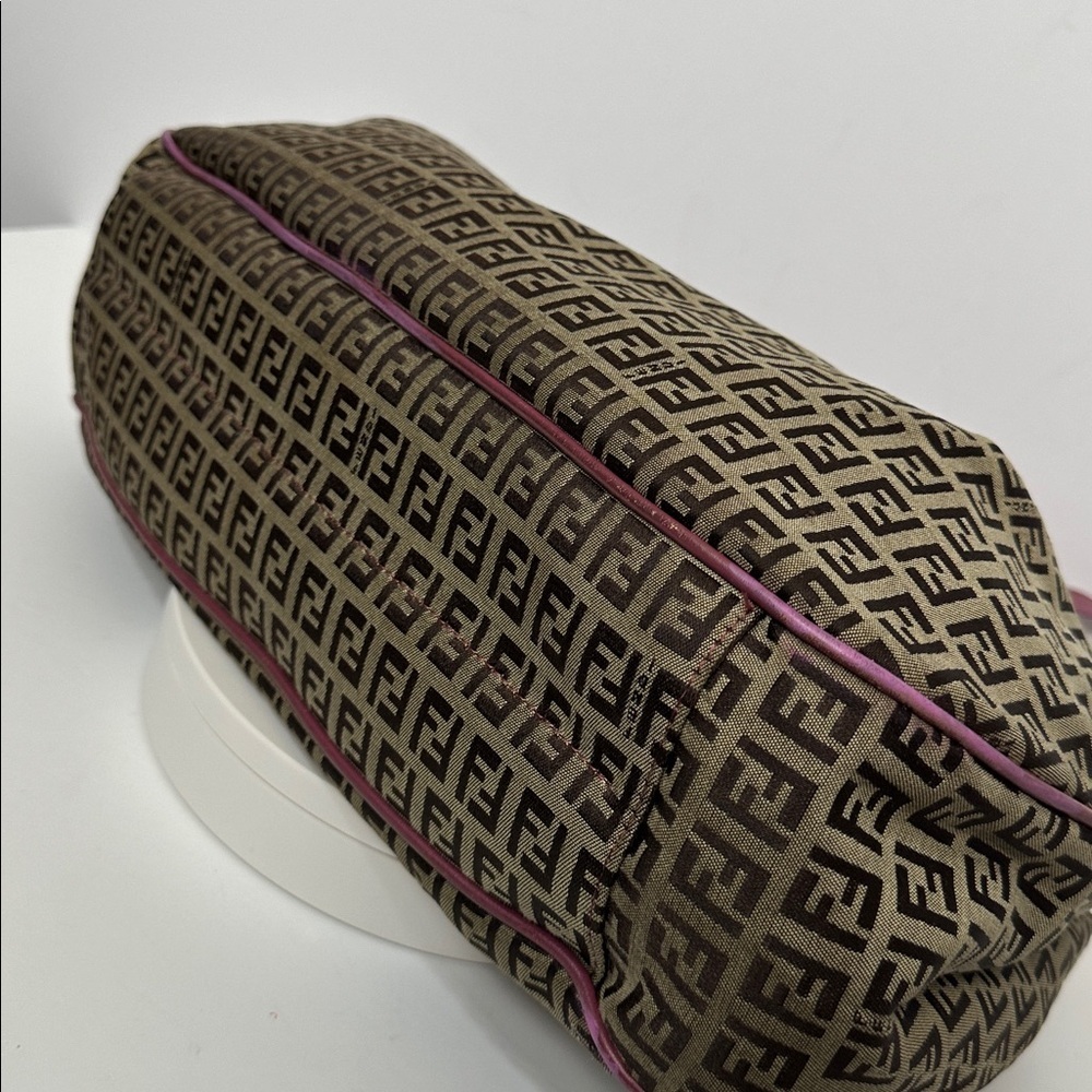 💯Authentic Fendi Zucchino Canvas and Leather Charm Shoulder Bag🍀 - Picture 14 of 17